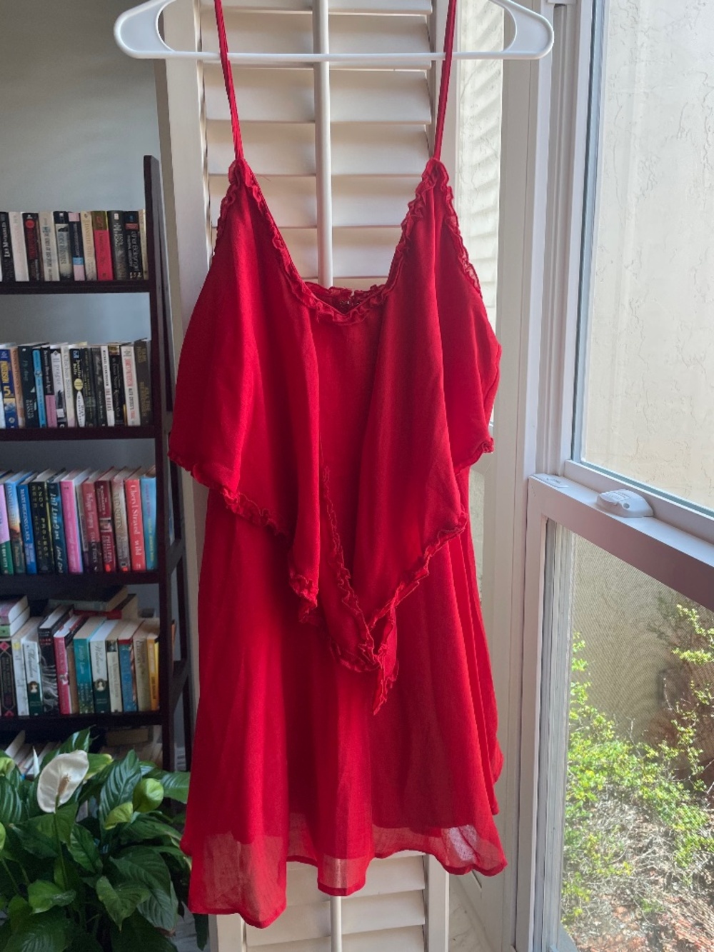 Saint and Secrets Red size L
